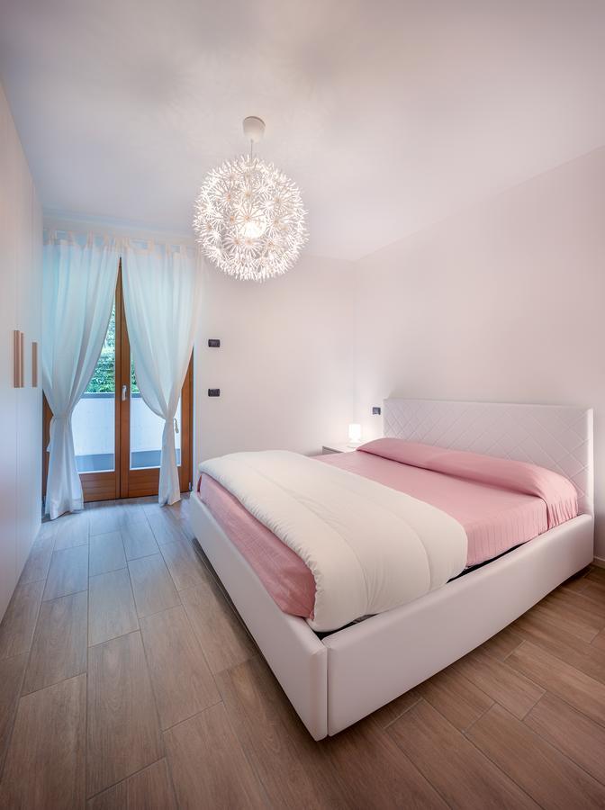 코마노테르메 Residenza Finestra Sul Parco 아파트 외부 사진