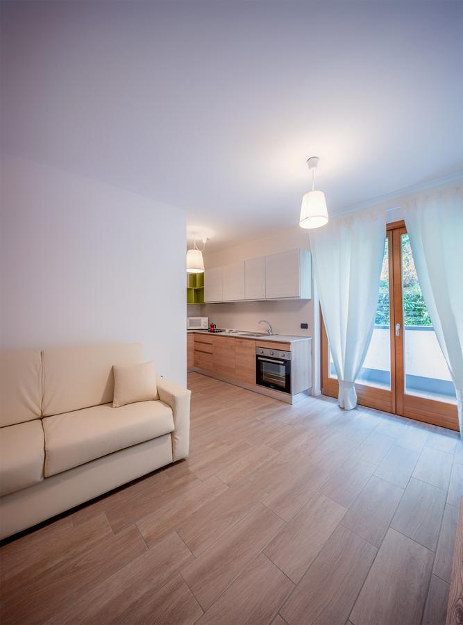 코마노테르메 Residenza Finestra Sul Parco 아파트 외부 사진